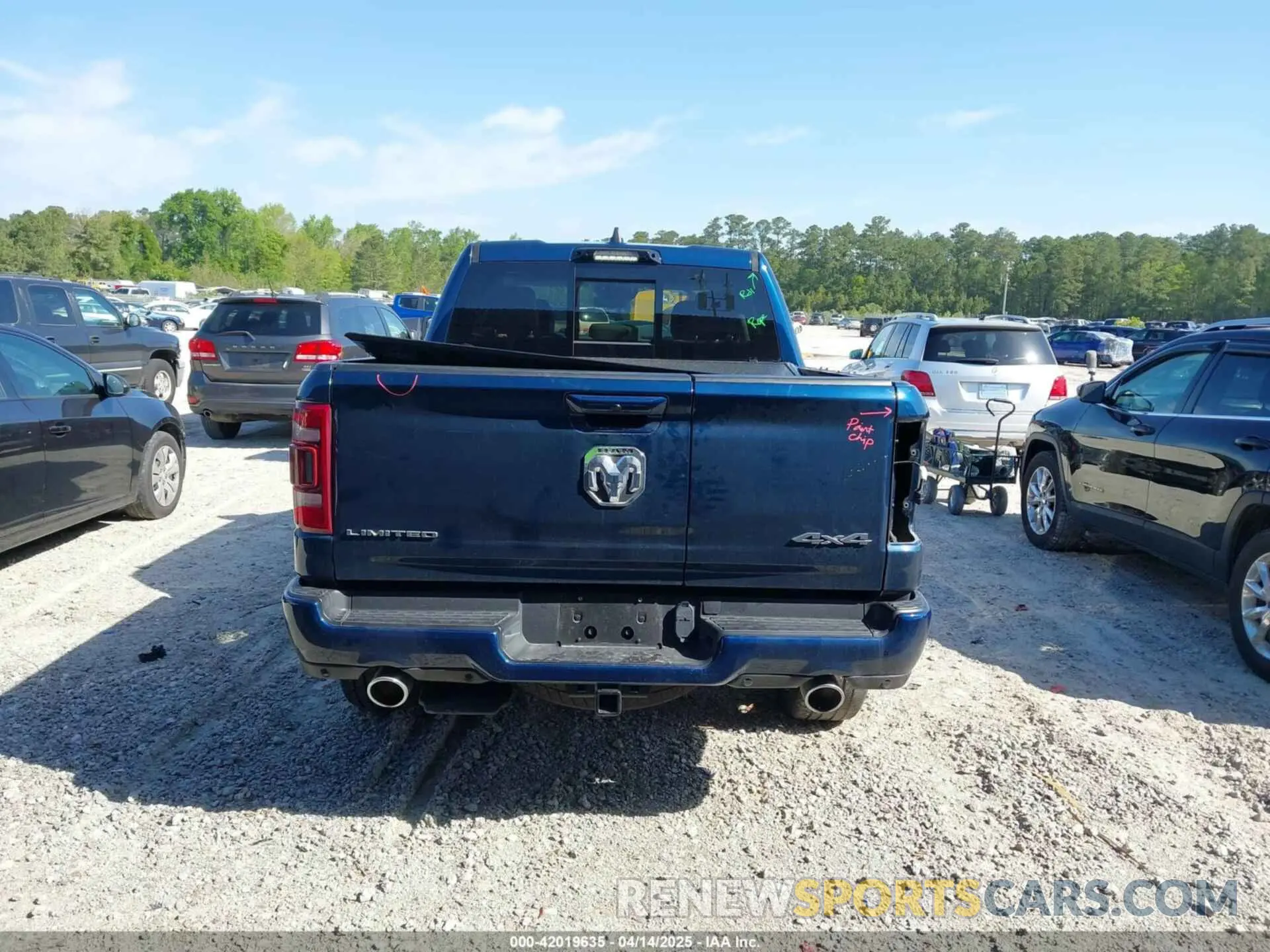 16 fotografías del automóvil dañado 1C6SRFHT3PN635007 RAM 1500 2023