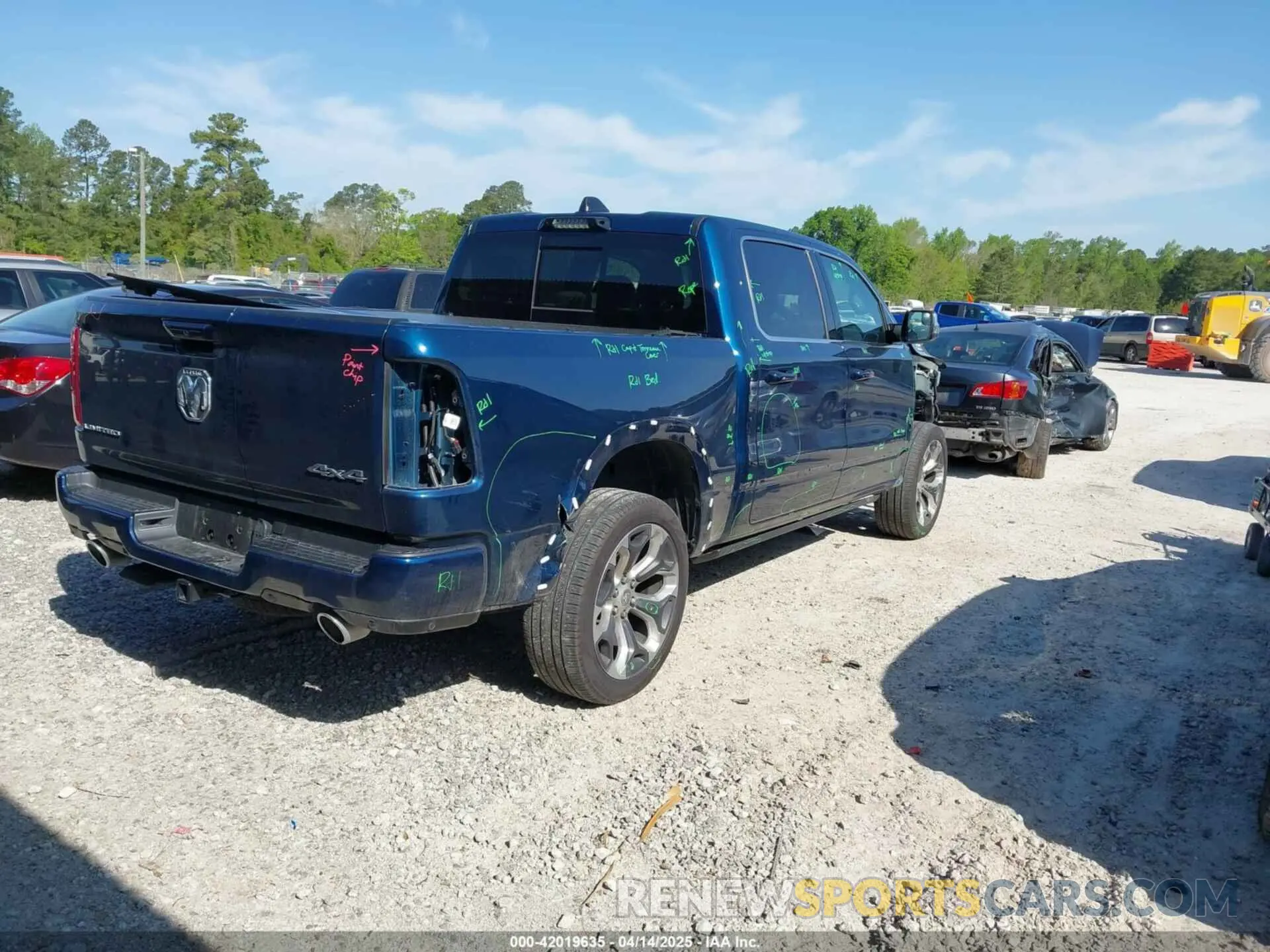 4 fotografías del automóvil dañado 1C6SRFHT3PN635007 RAM 1500 2023