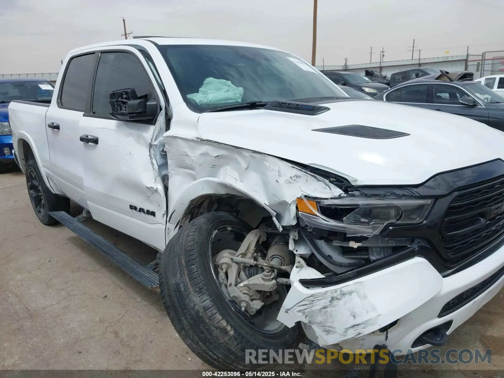 6 fotografías del automóvil dañado 1C6SRFHT5PN576378 RAM 1500 2023