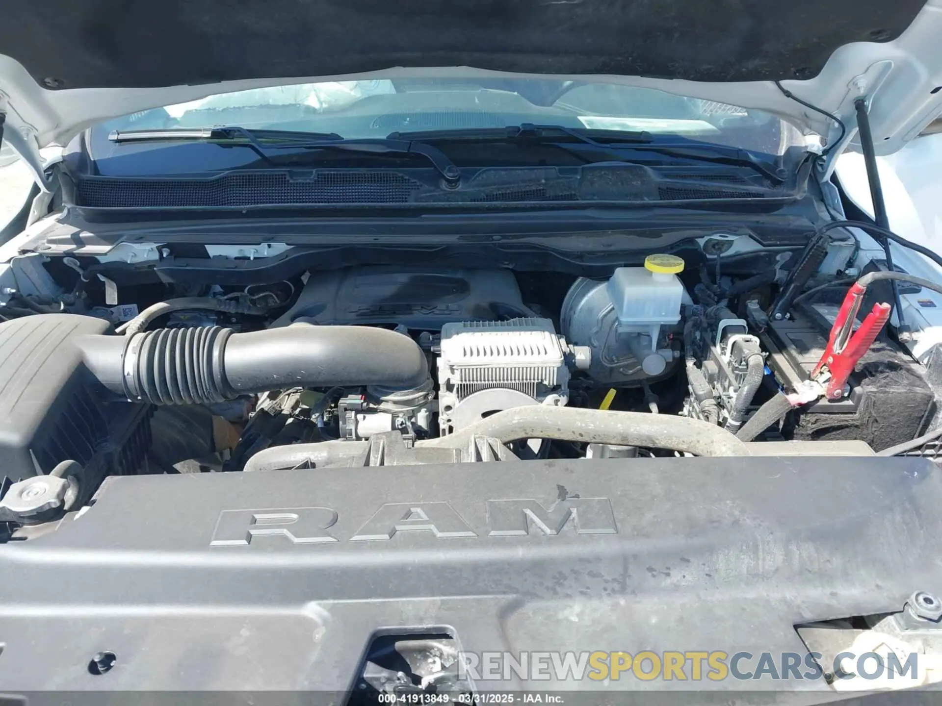 10 fotografías del automóvil dañado 1C6SRFJT0PN508550 RAM 1500 2023