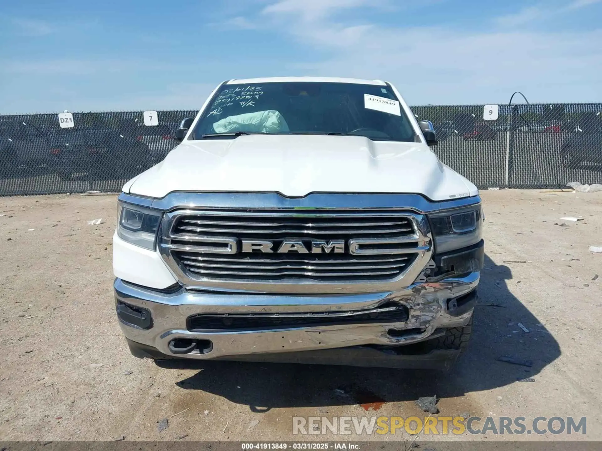 12 fotografías del automóvil dañado 1C6SRFJT0PN508550 RAM 1500 2023