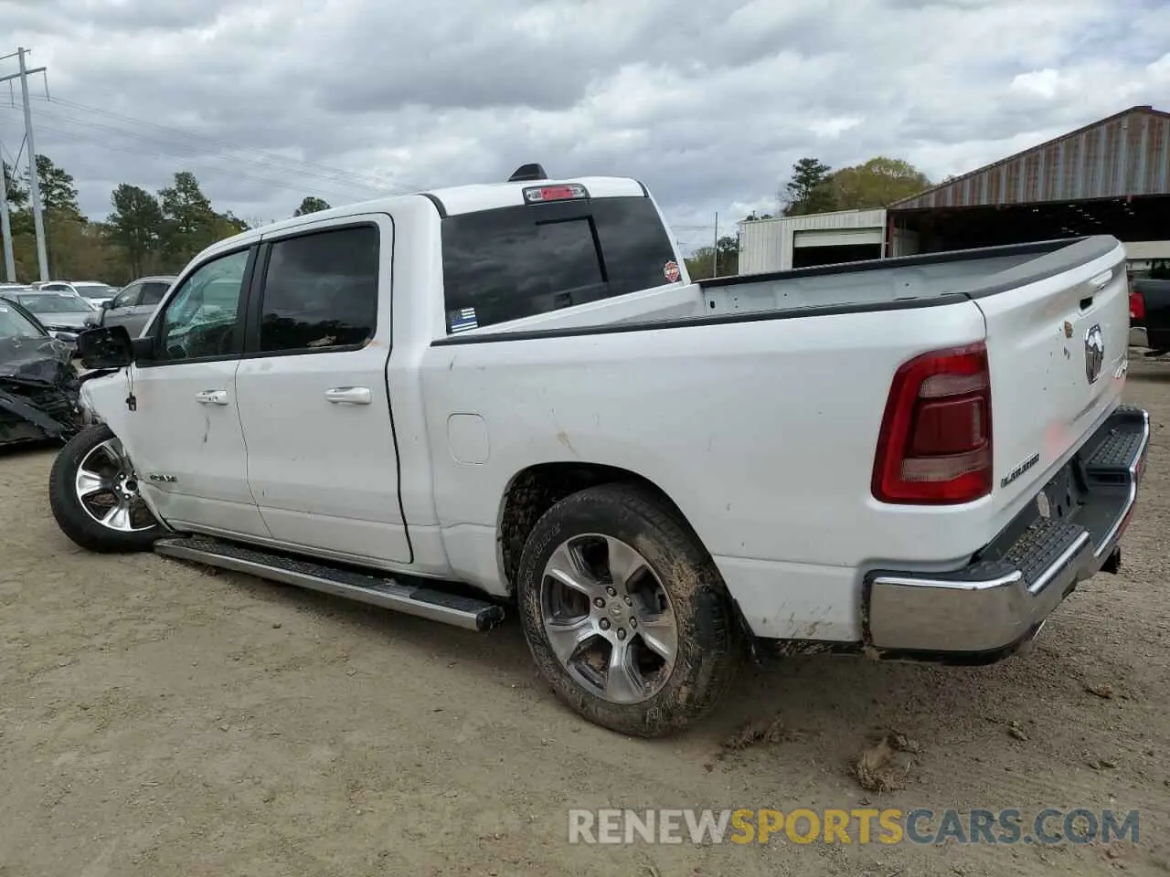 2 fotografías del automóvil dañado 1C6SRFJT0PN596676 RAM 1500 2023