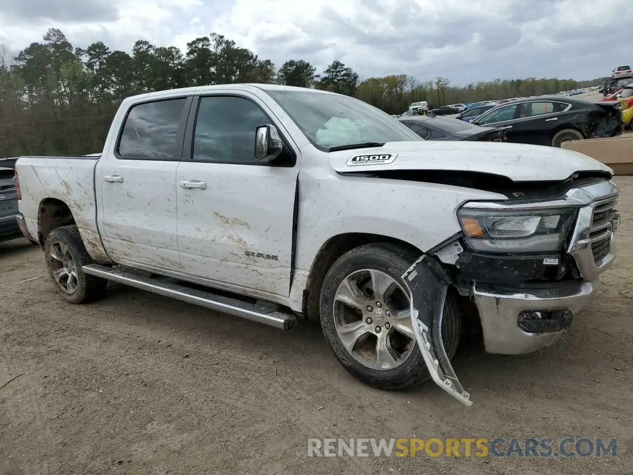 4 fotografías del automóvil dañado 1C6SRFJT0PN596676 RAM 1500 2023