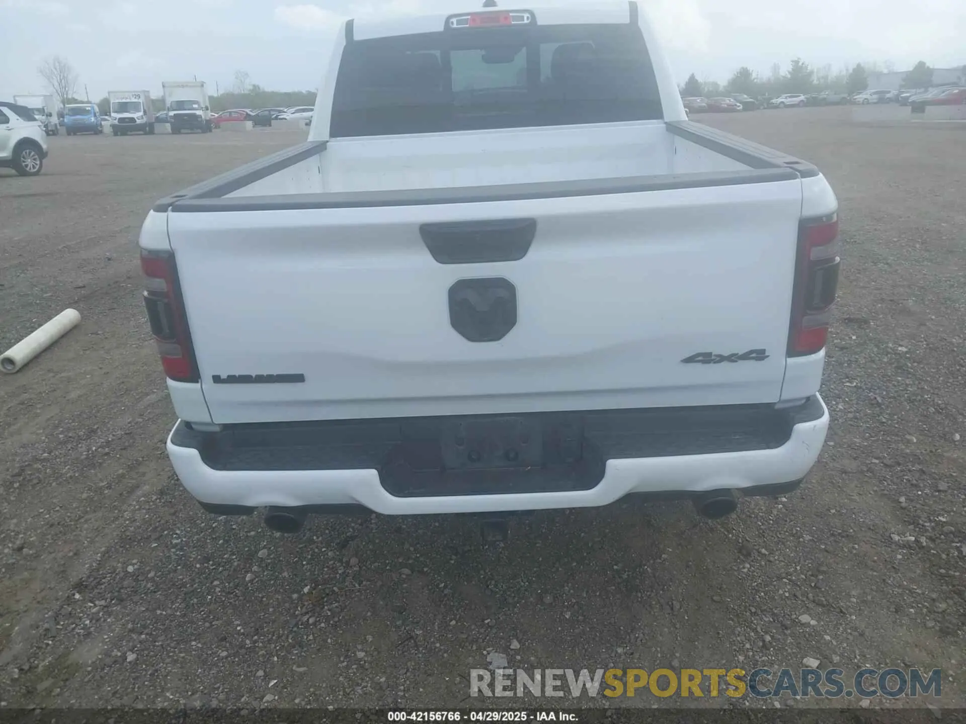 16 fotografías del automóvil dañado 1C6SRFJT3PN541901 RAM 1500 2023