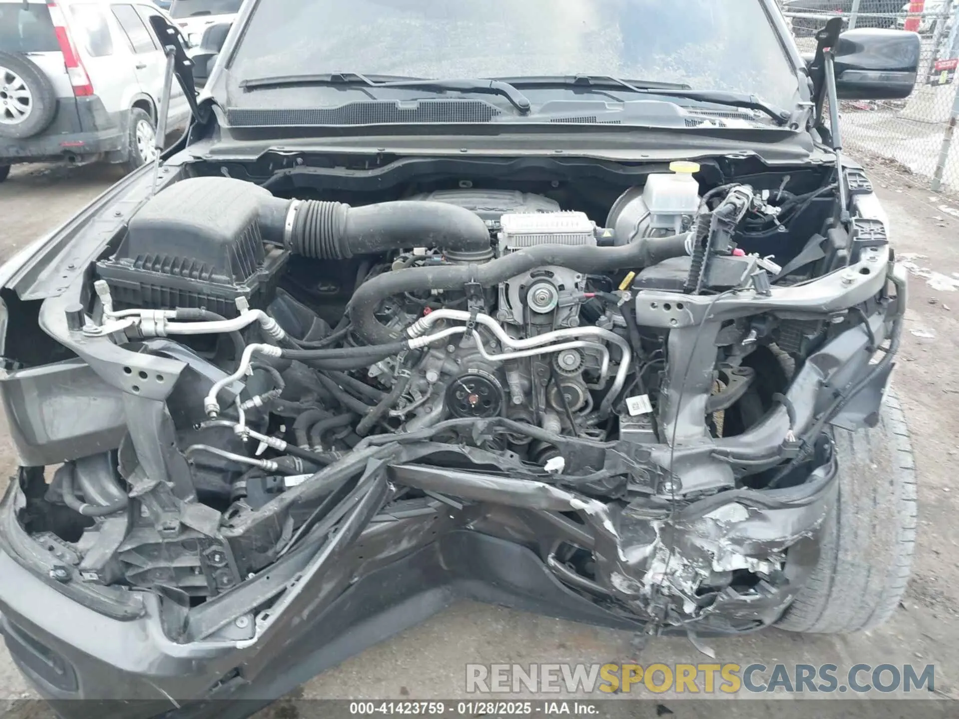 10 fotografías del automóvil dañado 1C6SRFJT3PN573439 RAM 1500 2023