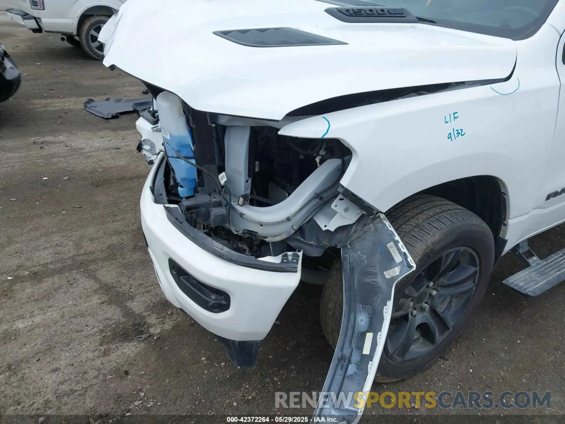 6 fotografías del automóvil dañado 1C6SRFJT6PN621466 RAM 1500 2023