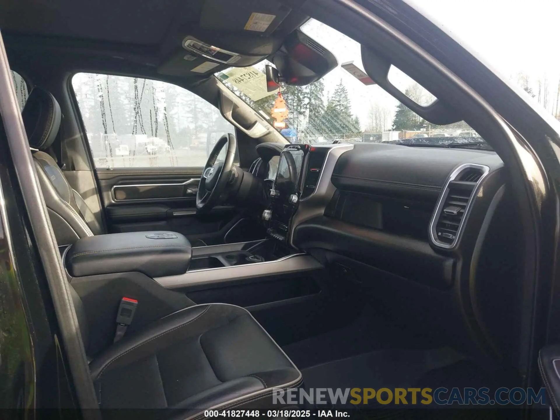 5 fotografías del automóvil dañado 1C6SRFJT9PN540381 RAM 1500 2023