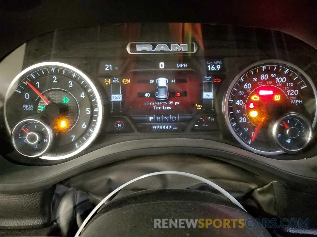 9 fotografías del automóvil dañado 1C6SRFJTXPN630235 RAM 1500 2023