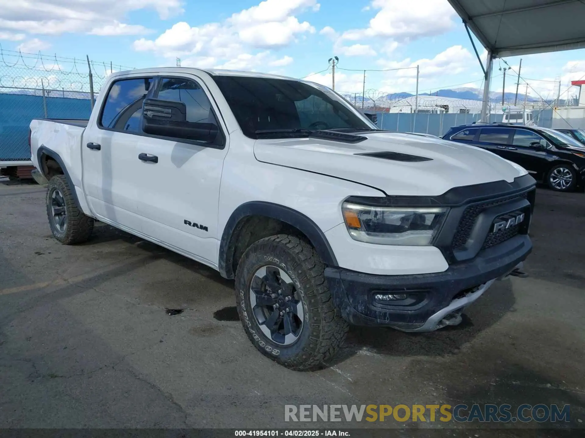 1 fotografías del automóvil dañado 1C6SRFLT5PN588604 RAM 1500 2023