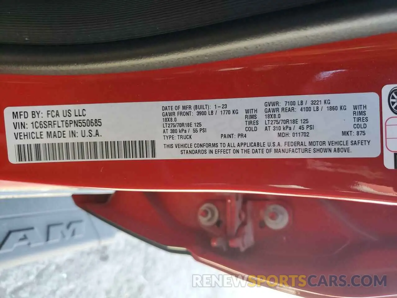 14 fotografías del automóvil dañado 1C6SRFLT6PN550685 RAM 1500 2023