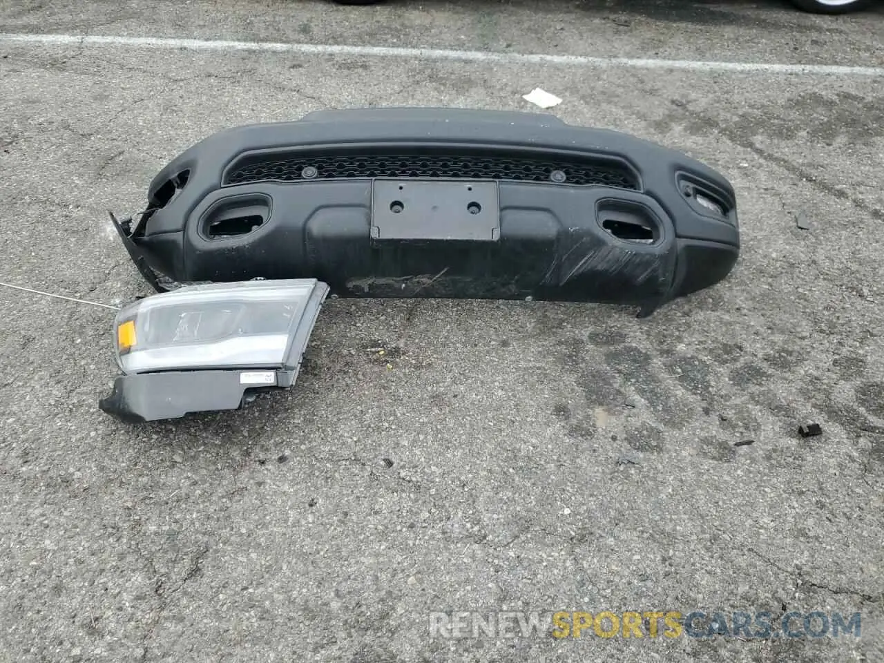 12 fotografías del automóvil dañado 1C6SRFLT6PN629323 RAM 1500 2023