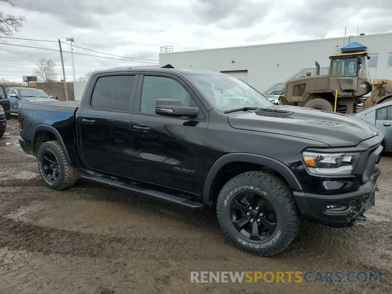 4 fotografías del automóvil dañado 1C6SRFLT6PN700696 RAM 1500 2023