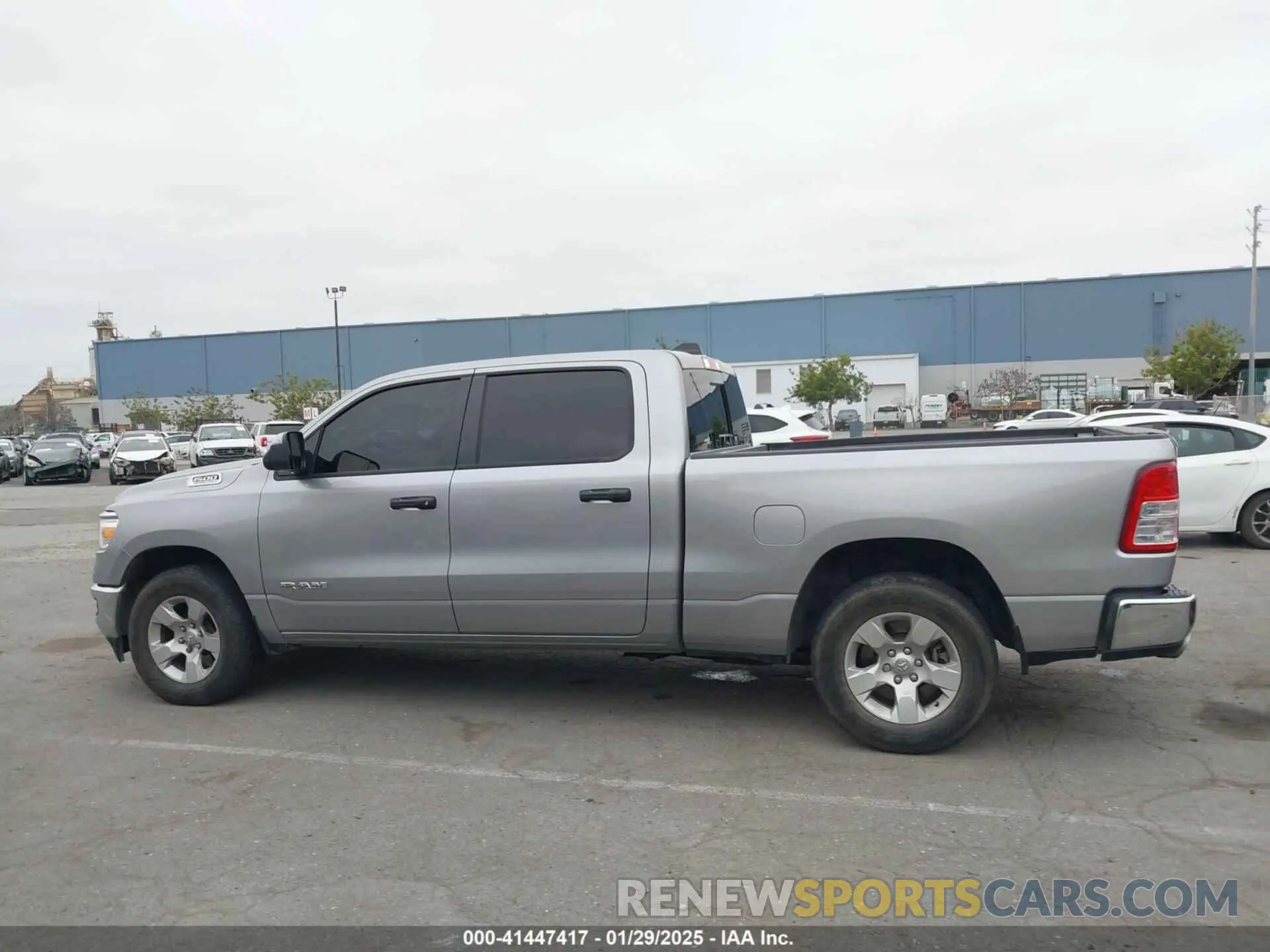 14 fotografías del automóvil dañado 1C6SRFMT2PN622514 RAM 1500 2023