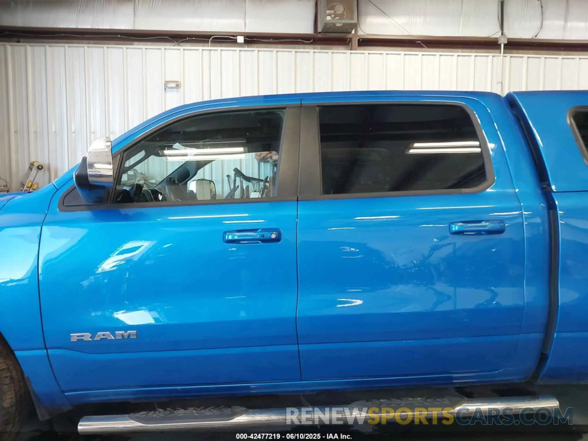 14 fotografías del automóvil dañado 1C6SRFRT4PN596782 RAM 1500 2023