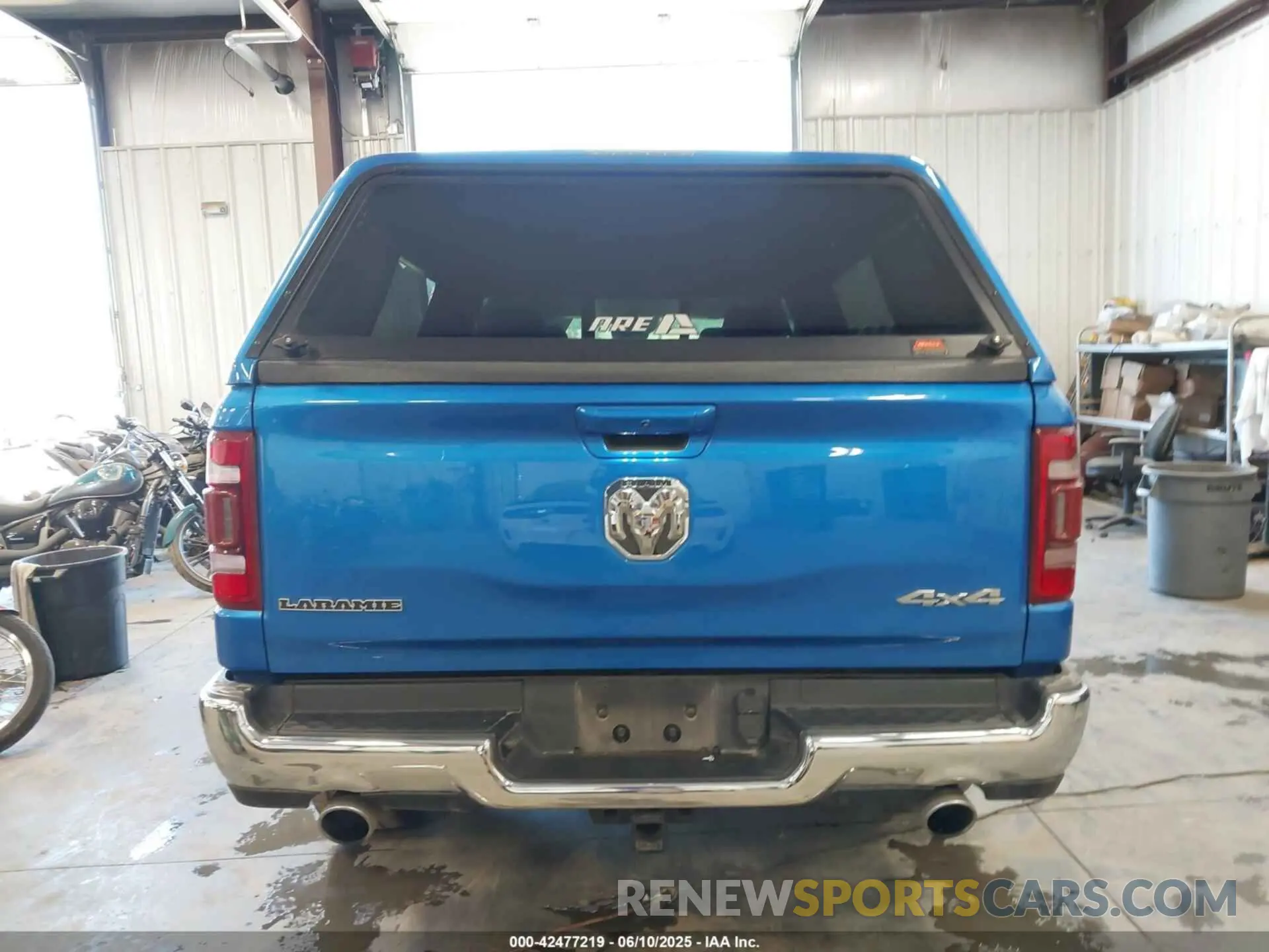 16 fotografías del automóvil dañado 1C6SRFRT4PN596782 RAM 1500 2023