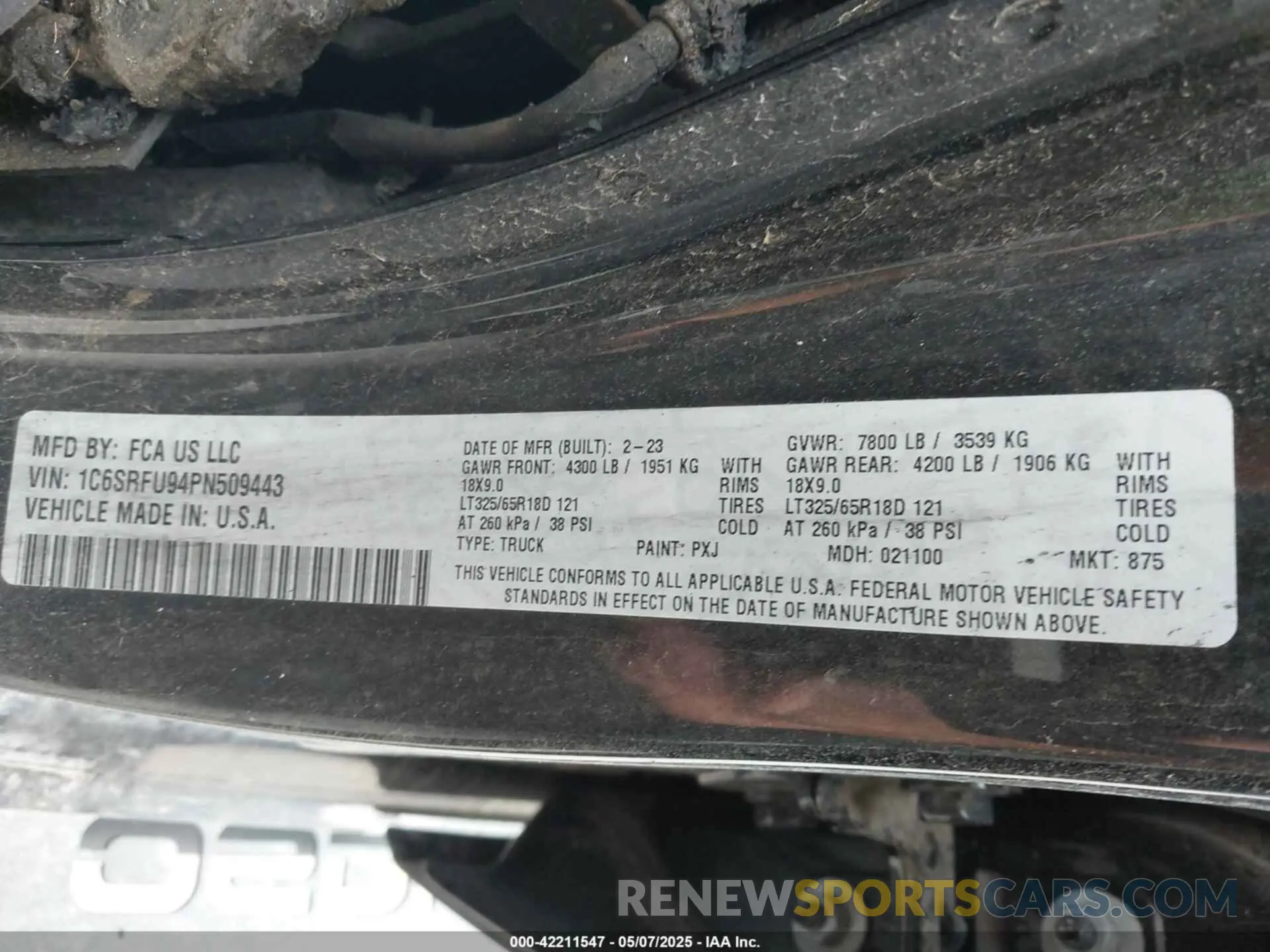 9 fotografías del automóvil dañado 1C6SRFU94PN509443 RAM 1500 2023