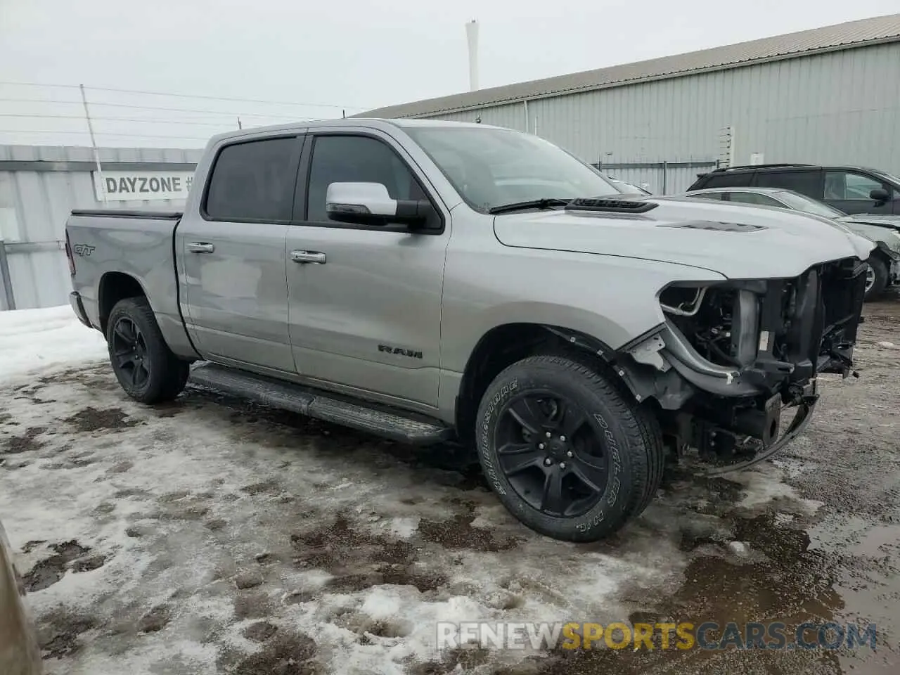 4 fotografías del automóvil dañado 1C6SRFVT7PN680987 RAM 1500 2023