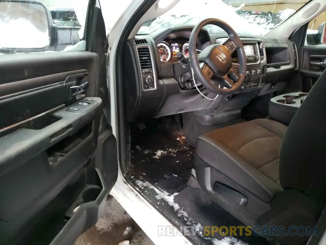 8 fotografías del automóvil dañado 3C6JR7DG6PG647865 RAM 1500 2023