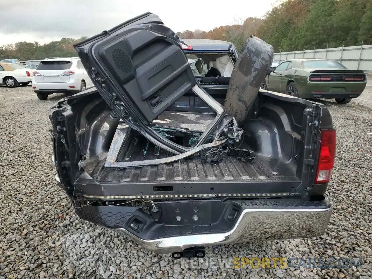 6 fotografías del automóvil dañado 3C6RR6KGXPG532945 RAM 1500 2023