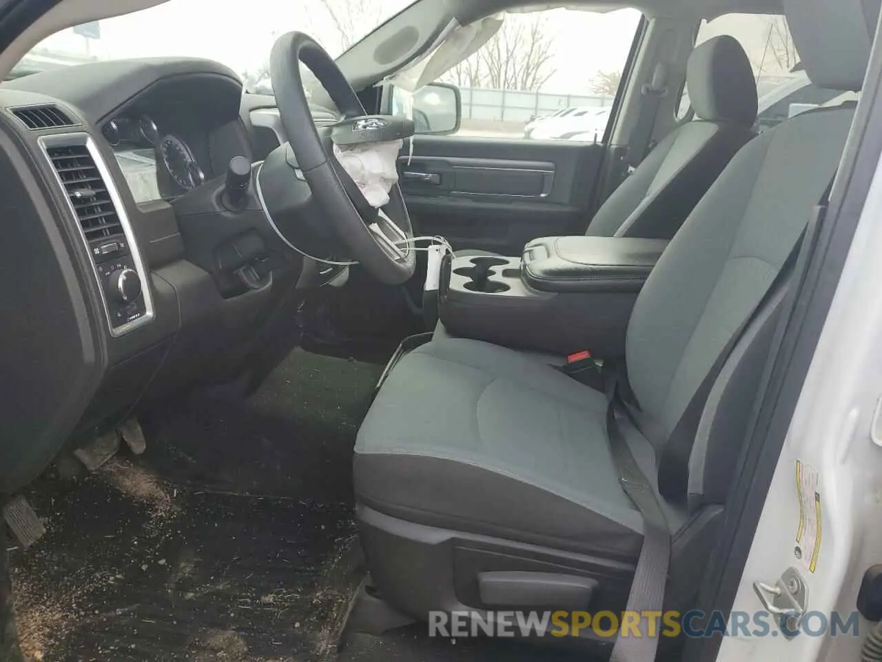 7 fotografías del automóvil dañado 3C6RR7LG9PG661425 RAM 1500 2023