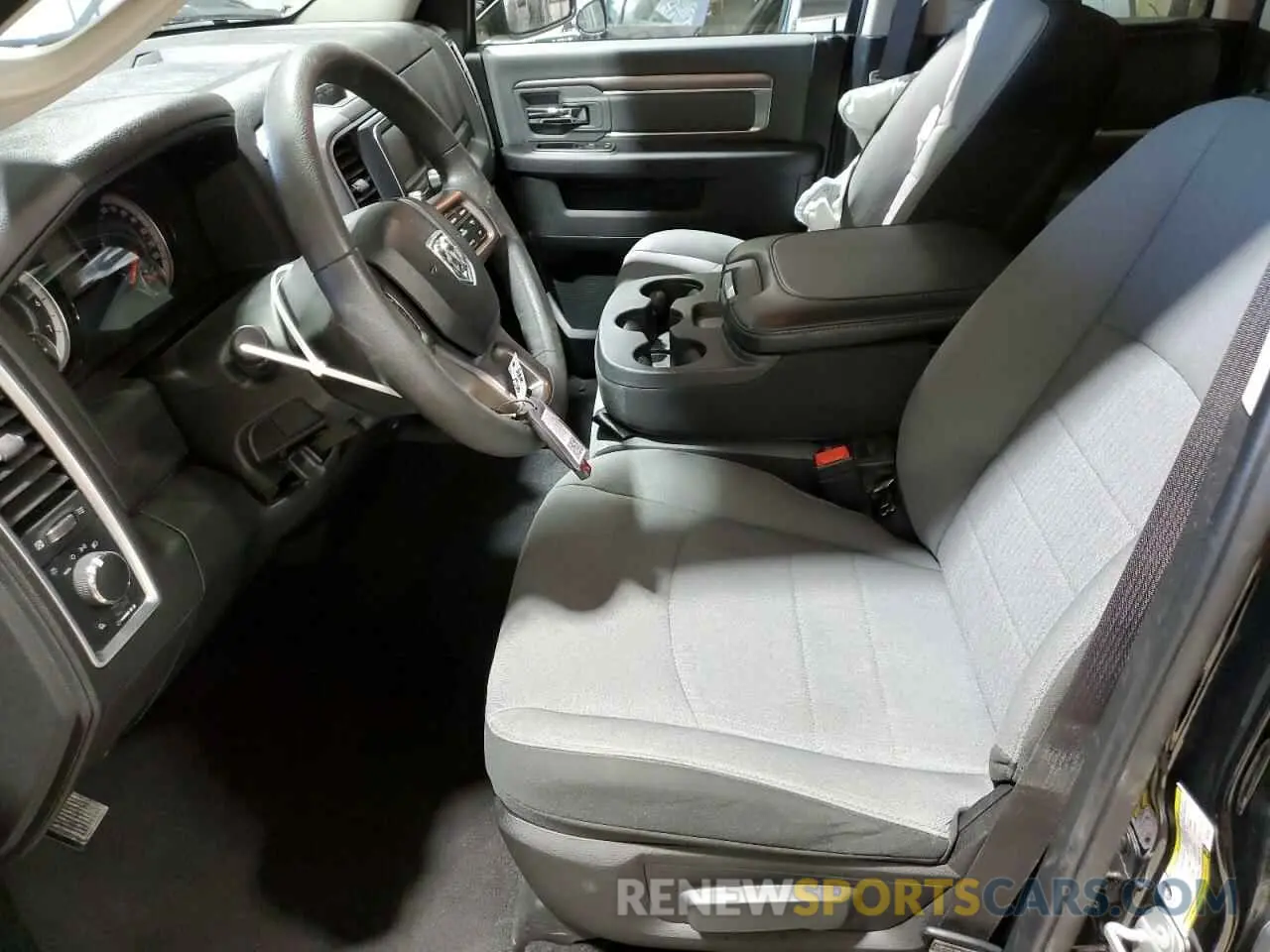 7 fotografías del automóvil dañado 1C6RR7GG4RS156477 RAM 1500 2024