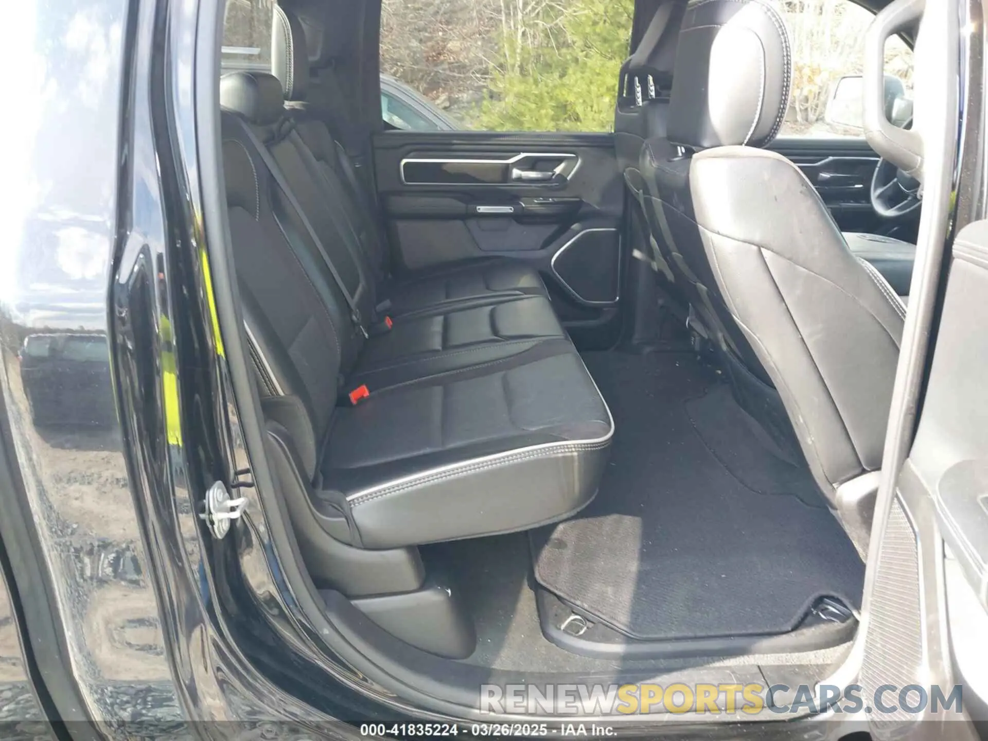 8 fotografías del automóvil dañado 1C6RREJT6RN219197 RAM 1500 2024