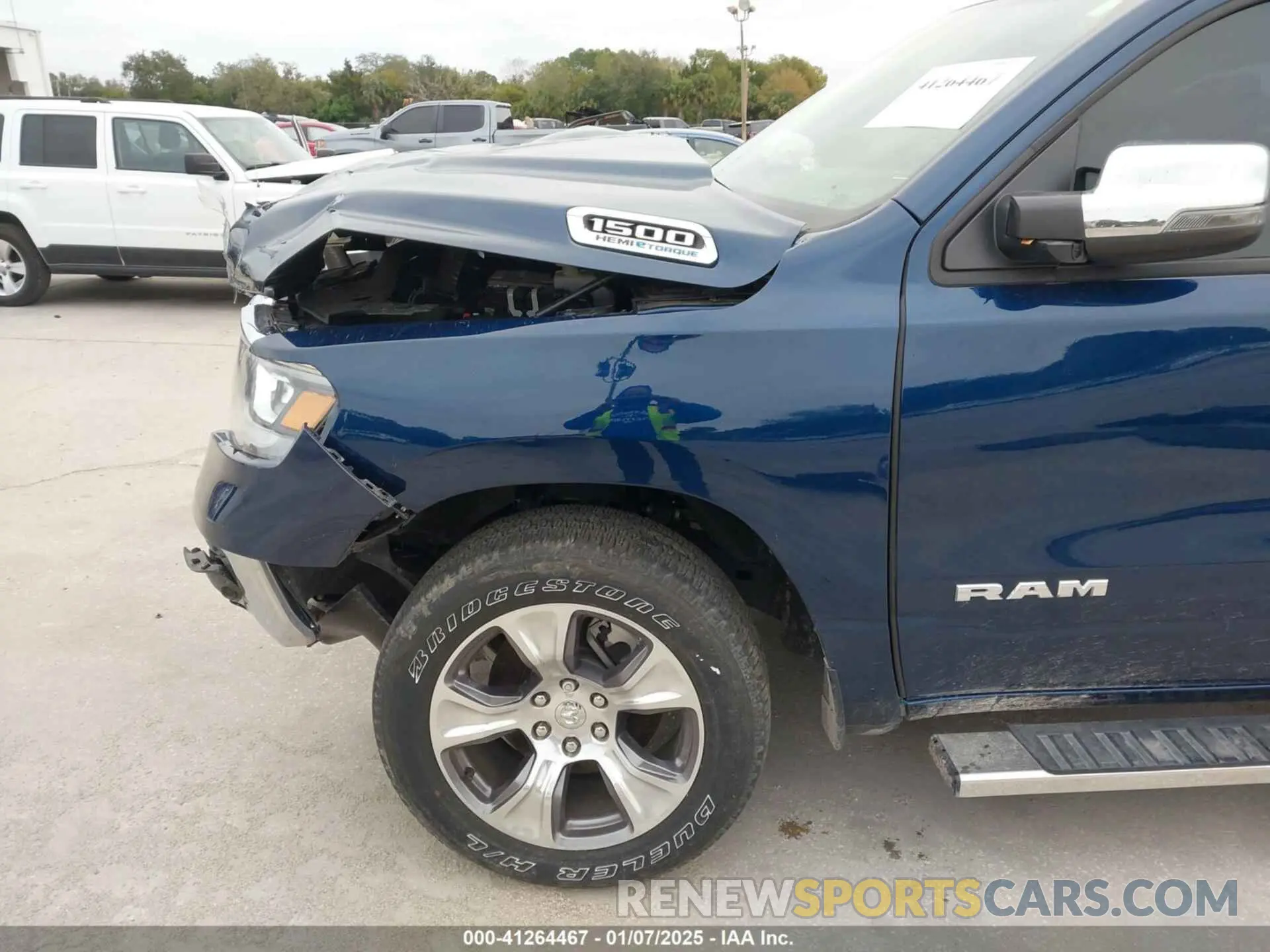 6 fotografías del automóvil dañado 1C6RREJT7RN122591 RAM 1500 2024