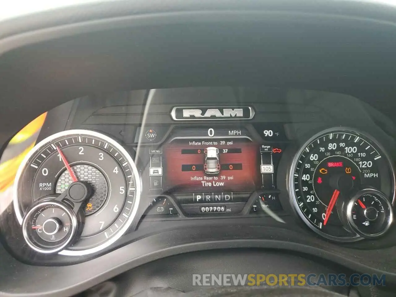 9 fotografías del automóvil dañado 1C6RREMT5RN100942 RAM 1500 2024