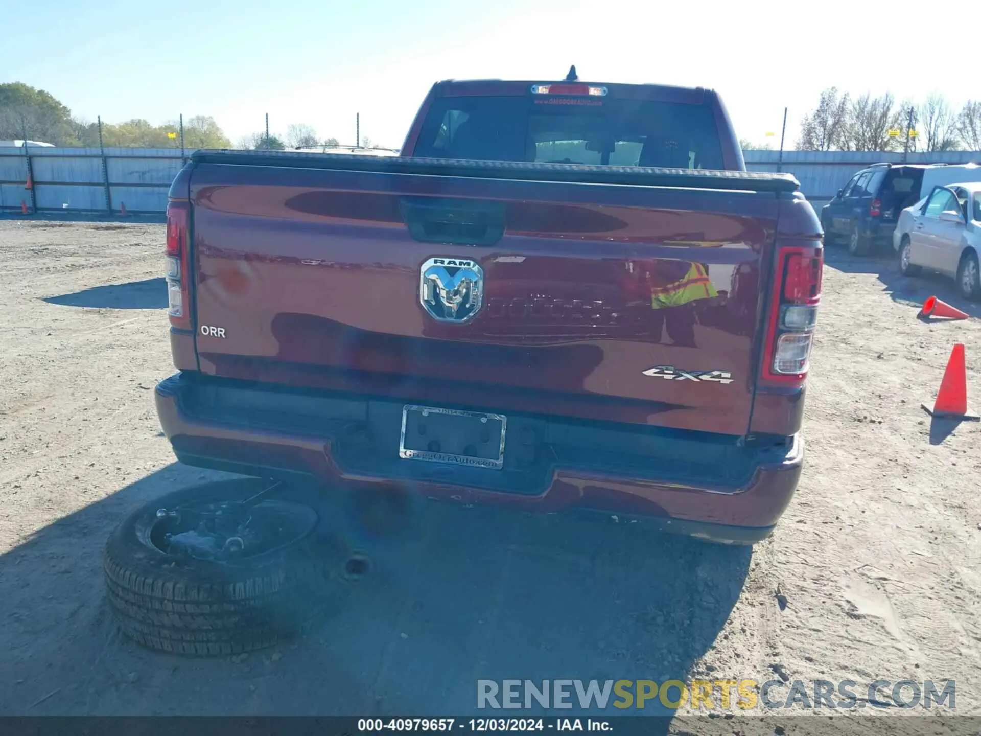 16 fotografías del automóvil dañado 1C6RRFGG9RN181674 RAM 1500 2024
