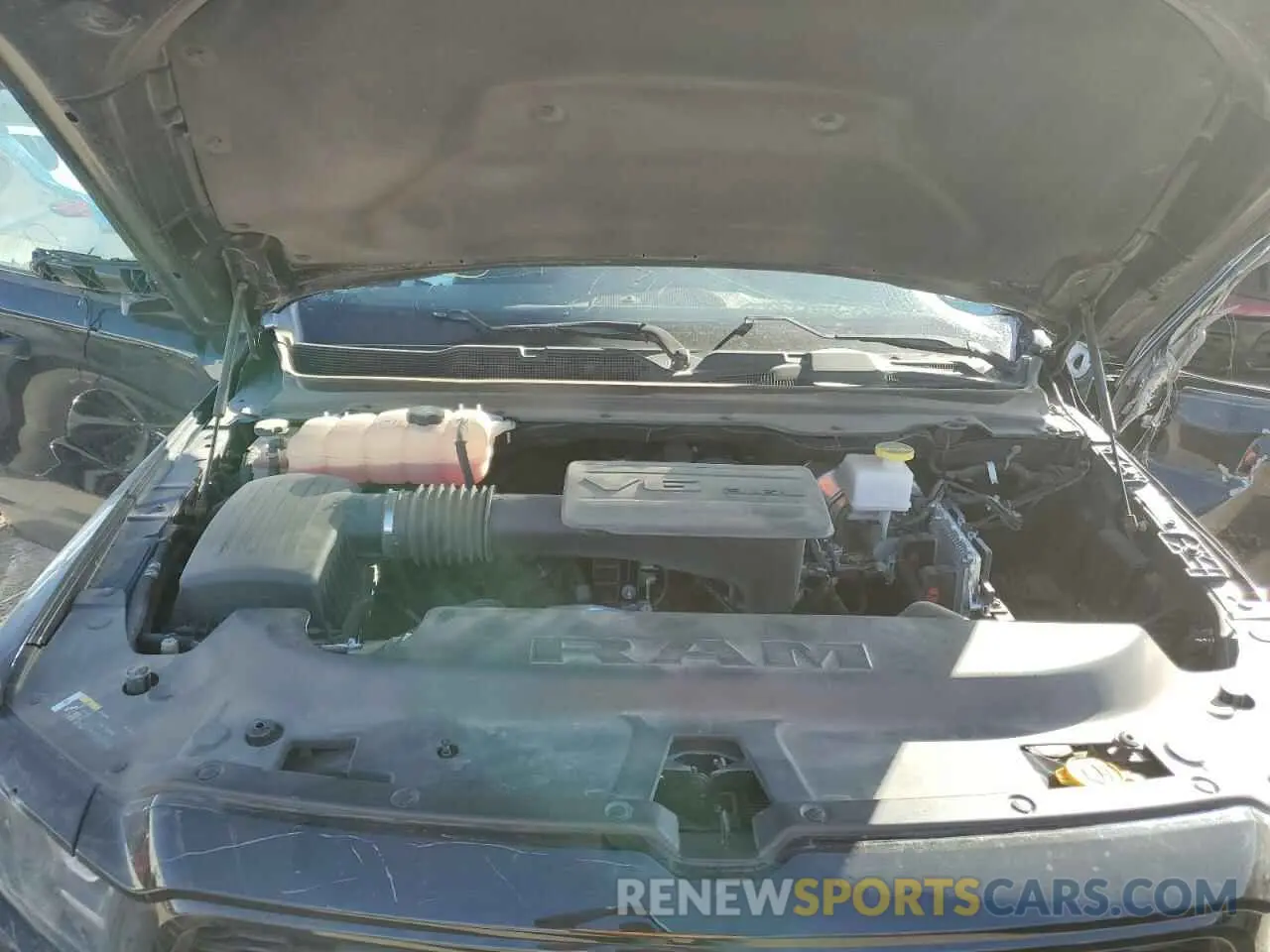11 fotografías del automóvil dañado 1C6SRECG8RN205674 RAM 1500 2024
