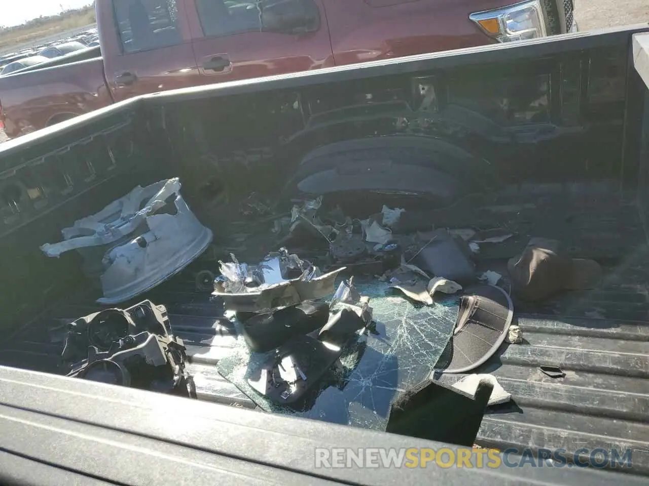 12 fotografías del automóvil dañado 1C6SRECG8RN205674 RAM 1500 2024