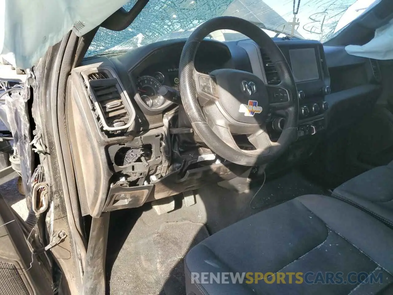8 fotografías del automóvil dañado 1C6SRECG8RN205674 RAM 1500 2024