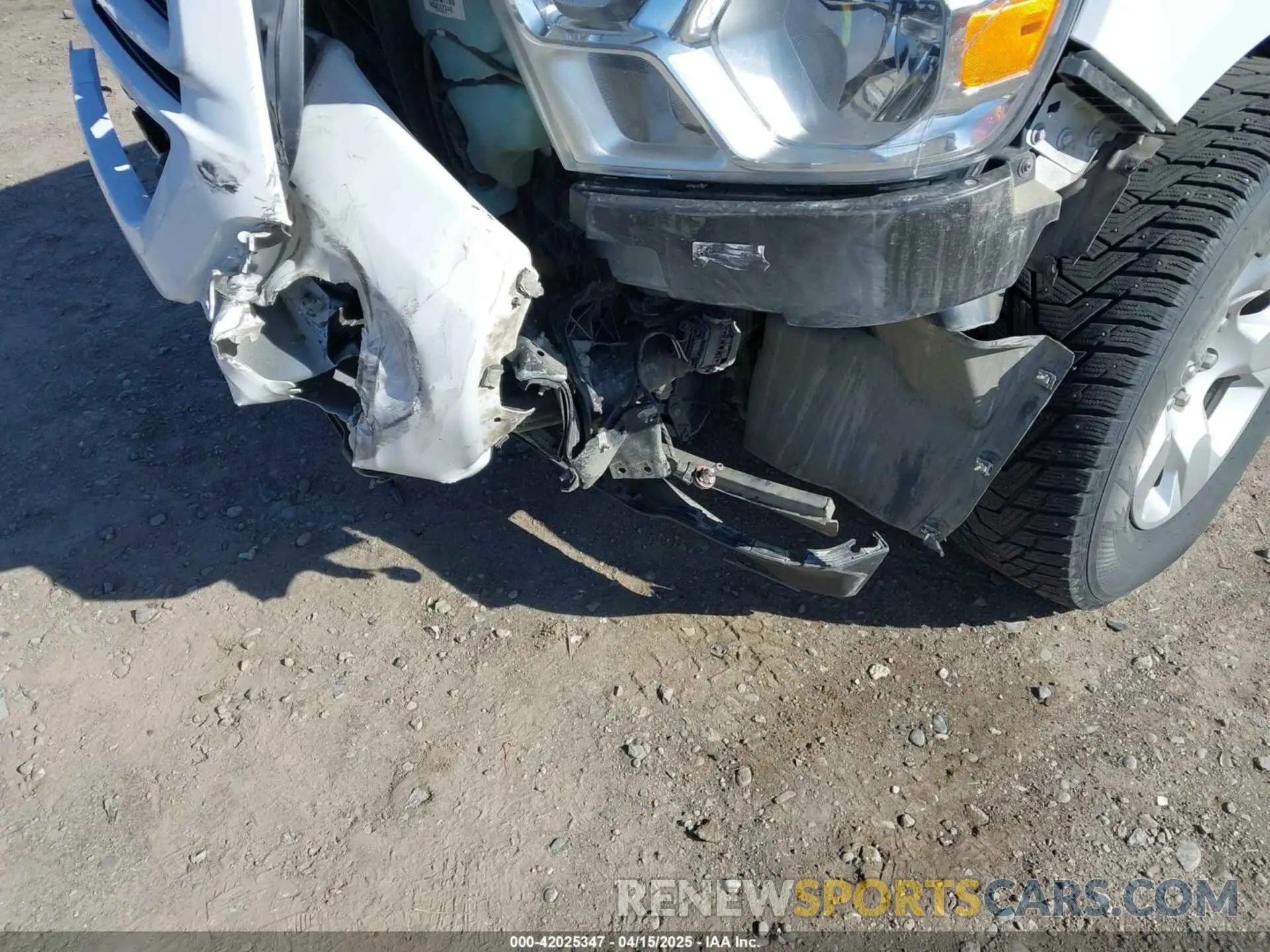 21 fotografías del automóvil dañado 1C6SRFFT2RN119324 RAM 1500 2024