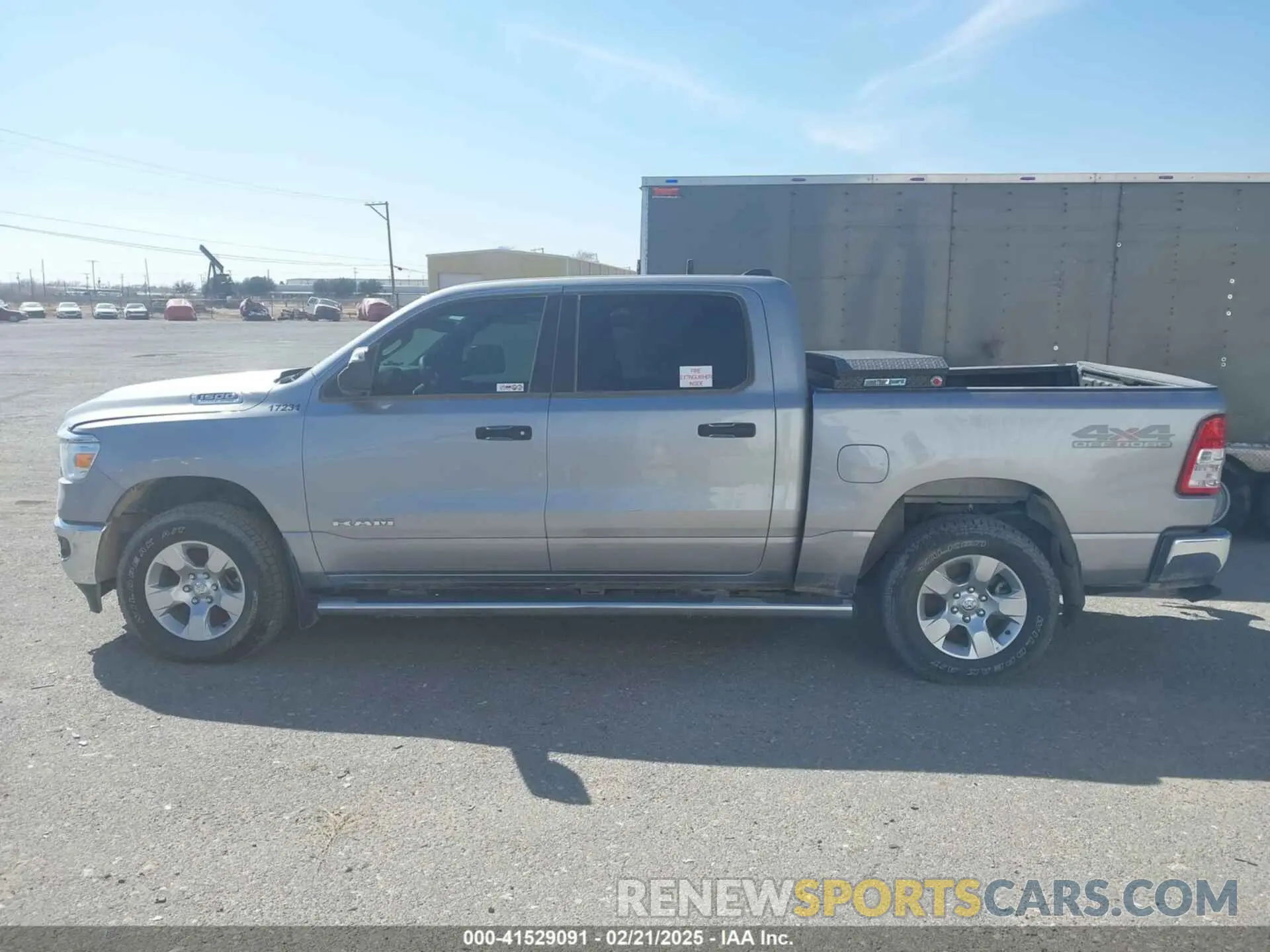 14 fotografías del automóvil dañado 1C6SRFFT4RN142300 RAM 1500 2024
