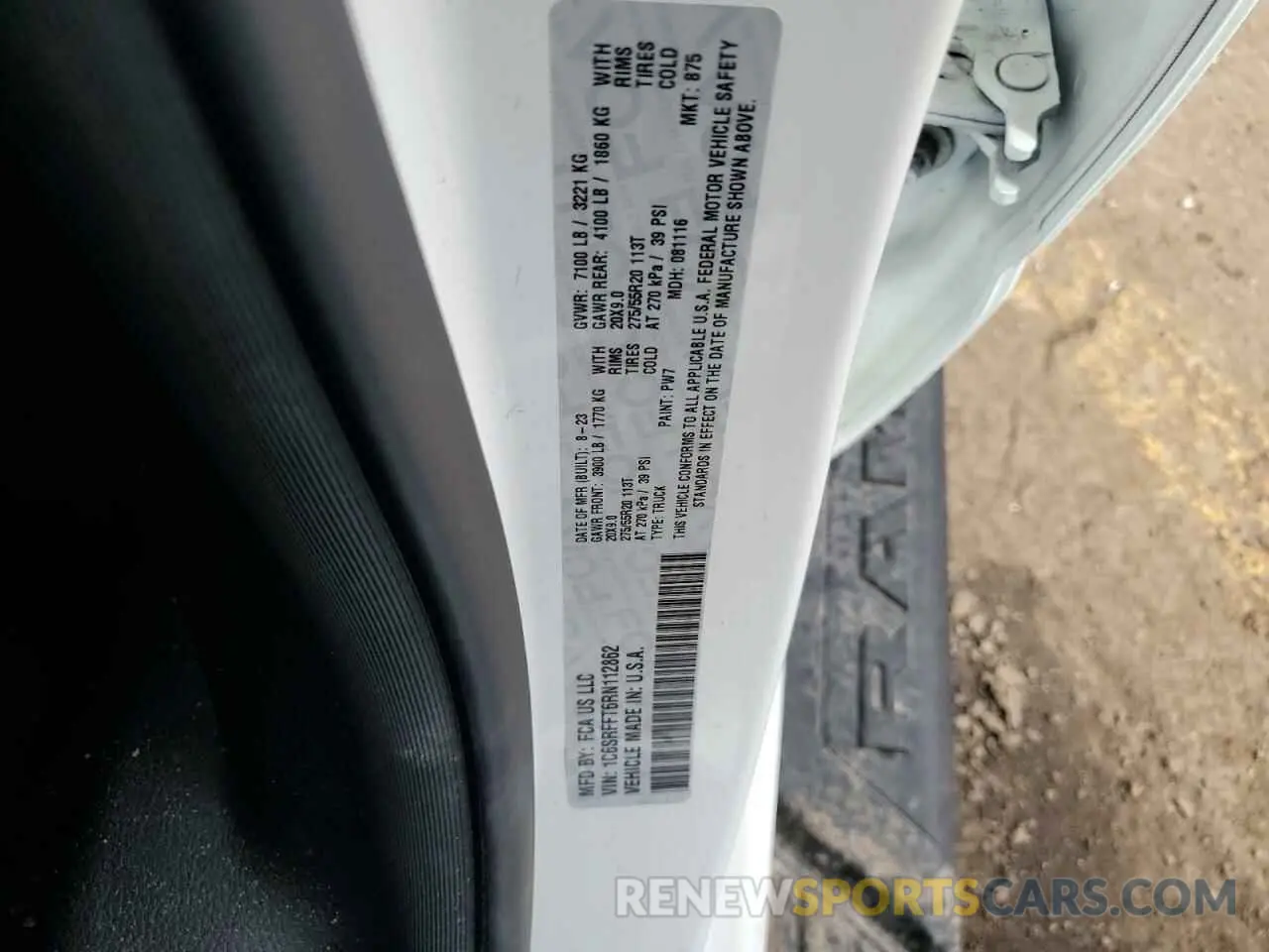 12 fotografías del automóvil dañado 1C6SRFFT6RN112862 RAM 1500 2024