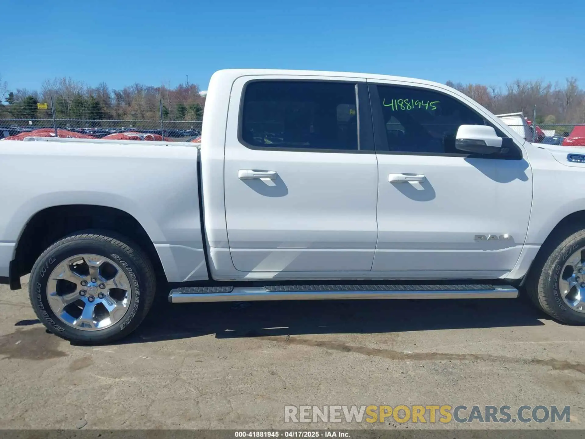 14 fotografías del automóvil dañado 1C6SRFFT8RN107517 RAM 1500 2024