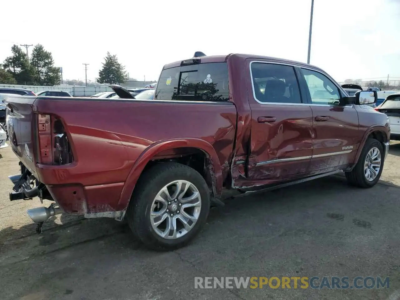 3 fotografías del automóvil dañado 1C6SRFHT9RN159476 RAM 1500 2024