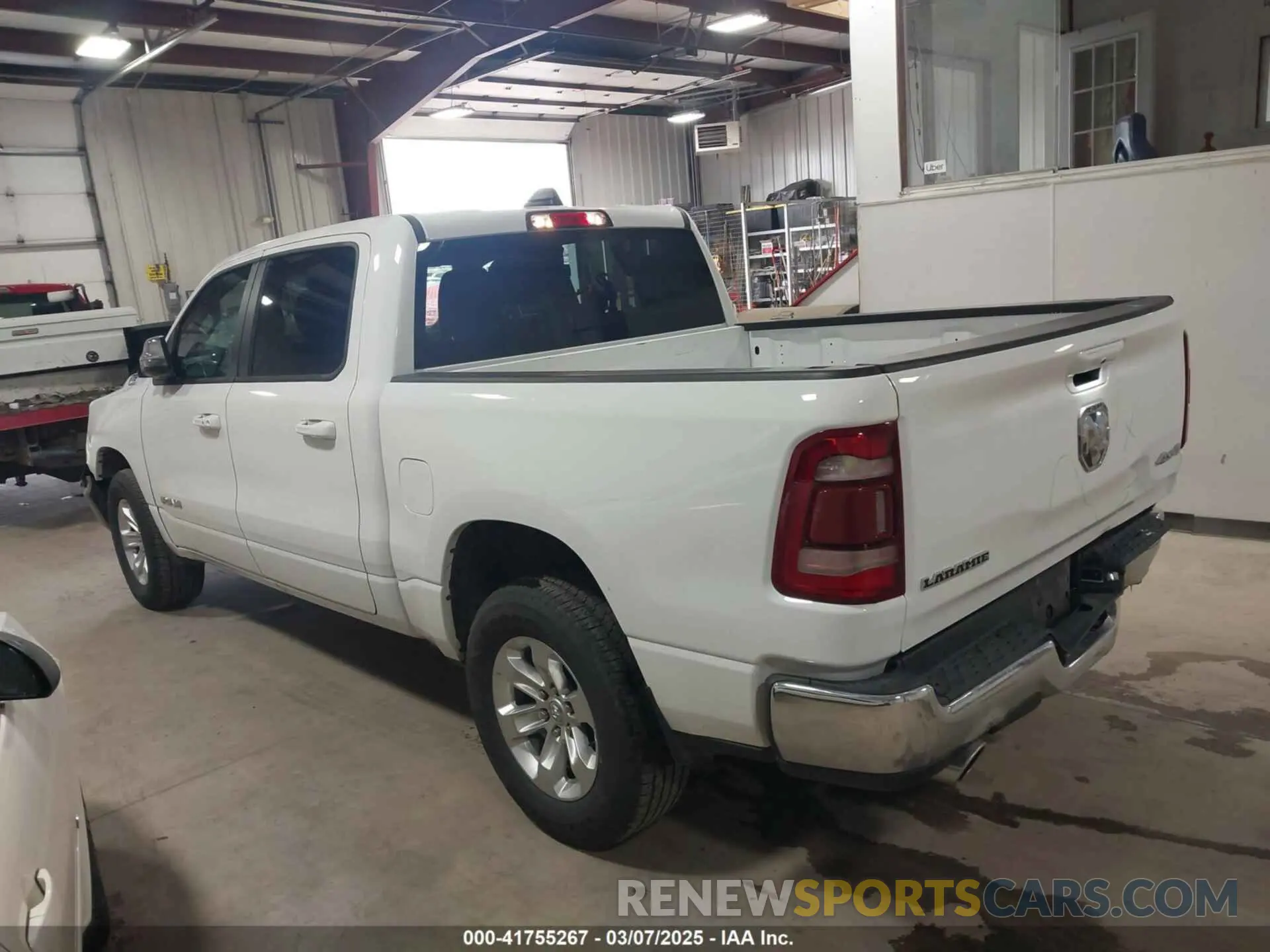 3 fotografías del automóvil dañado 1C6SRFJT2RN224159 RAM 1500 2024