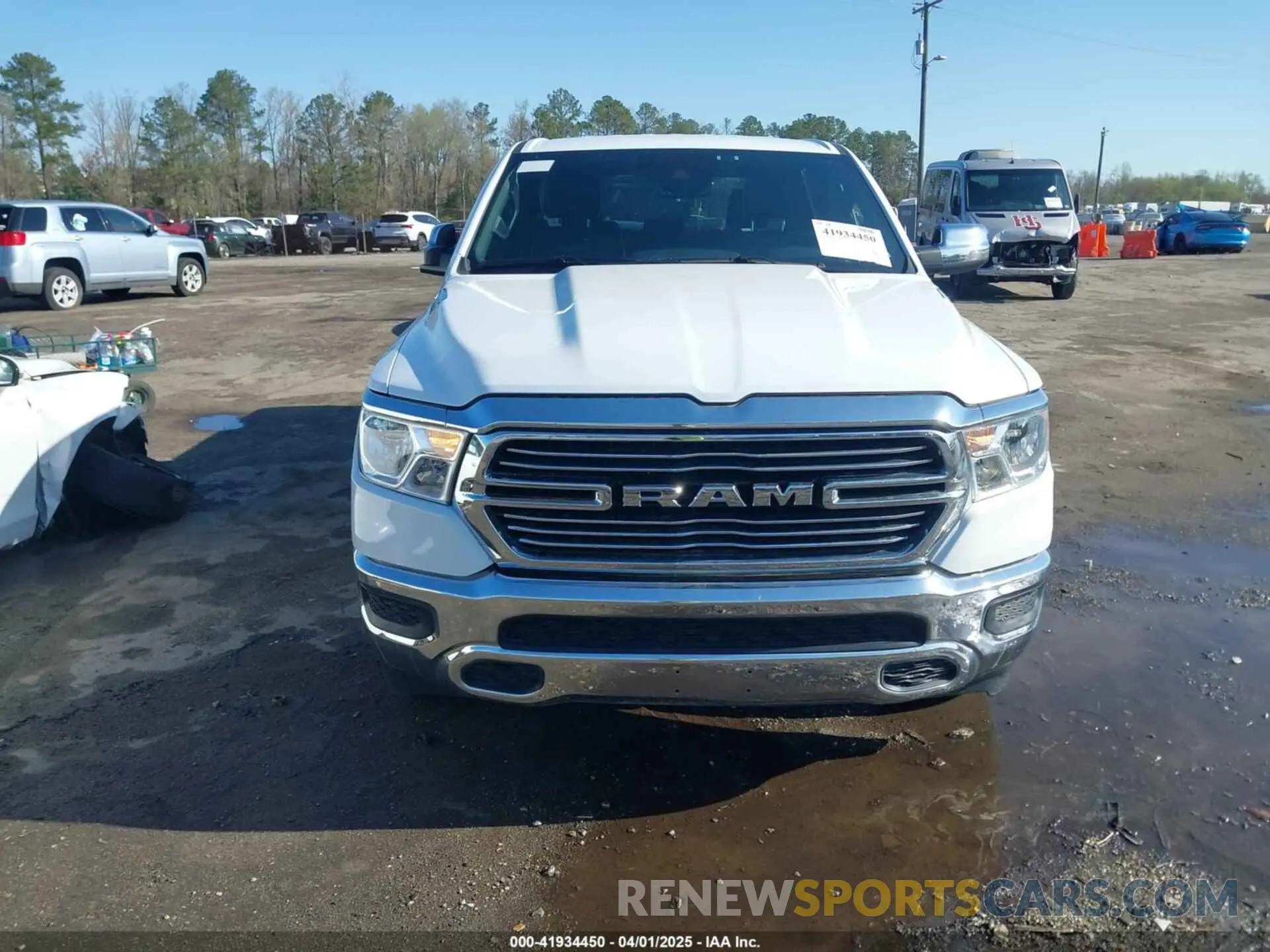 12 fotografías del automóvil dañado 1C6SRFJT7RN223993 RAM 1500 2024