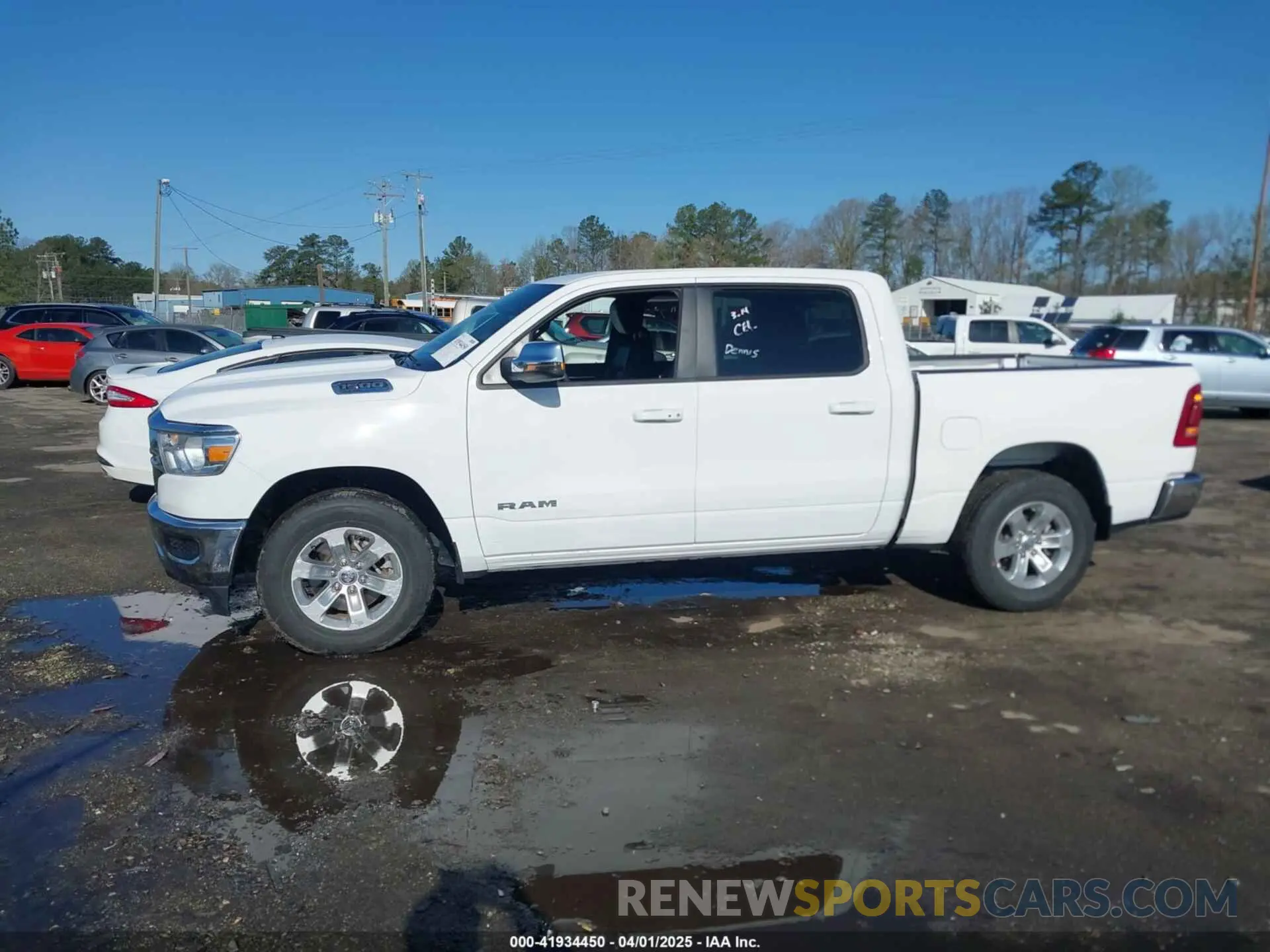 14 fotografías del automóvil dañado 1C6SRFJT7RN223993 RAM 1500 2024