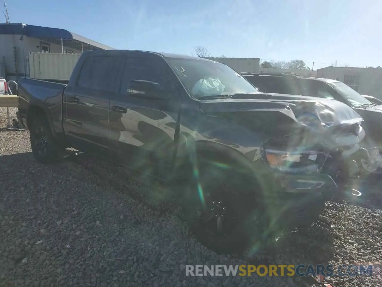 4 fotografías del automóvil dañado 1C6SRFLT9RN228755 RAM 1500 2024