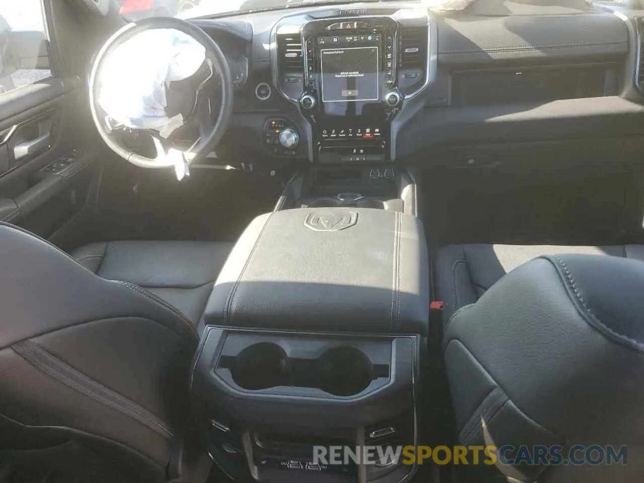 8 fotografías del automóvil dañado 1C6SRFLT9RN228755 RAM 1500 2024