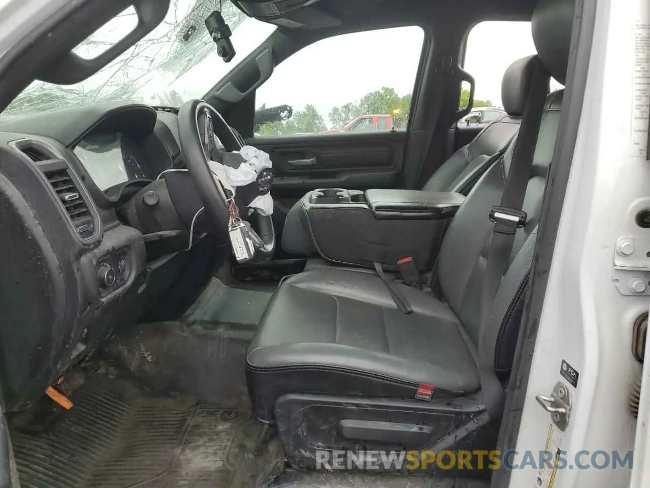 7 fotografías del automóvil dañado 1C6SRFNT8RN222586 RAM 1500 2024