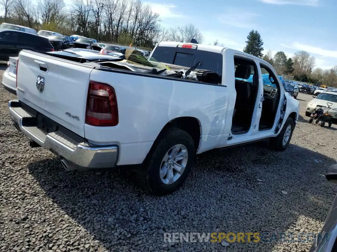 3 fotografías del automóvil dañado 1C6SRFRT8RN159564 RAM 1500 2024