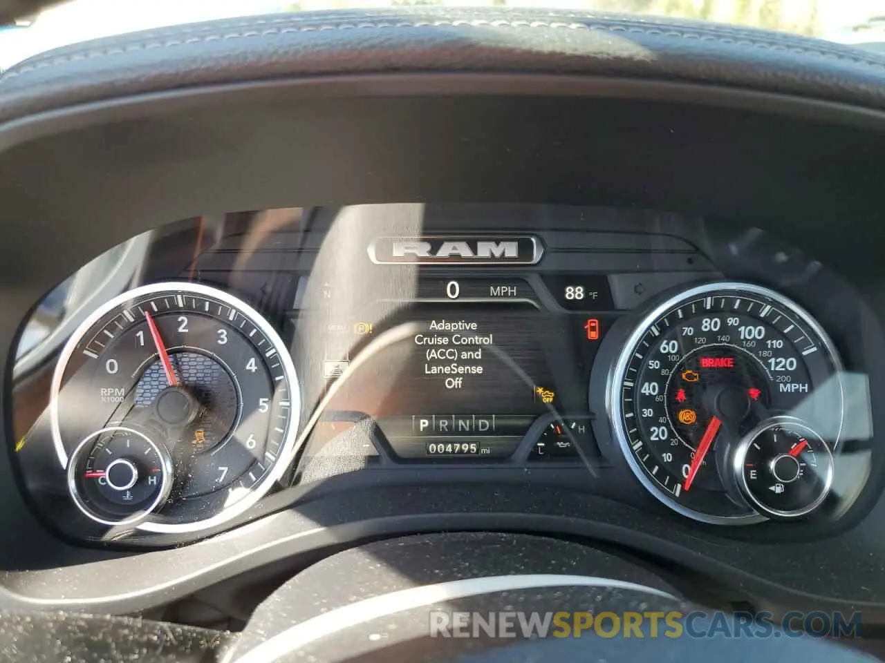 9 fotografías del automóvil dañado 1C6SRFRT8RN159564 RAM 1500 2024