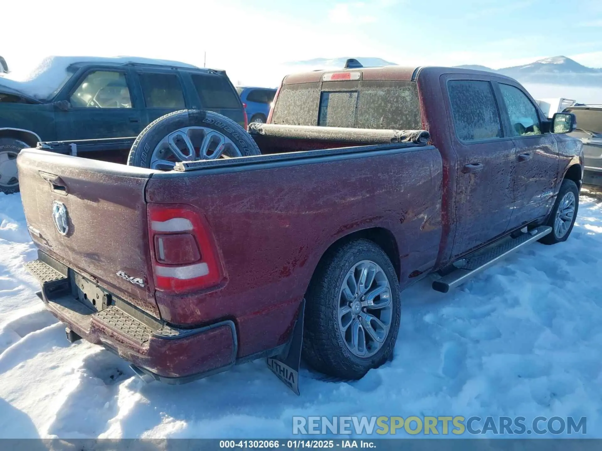 4 fotografías del automóvil dañado 1C6SRFRT9RN202860 RAM 1500 2024