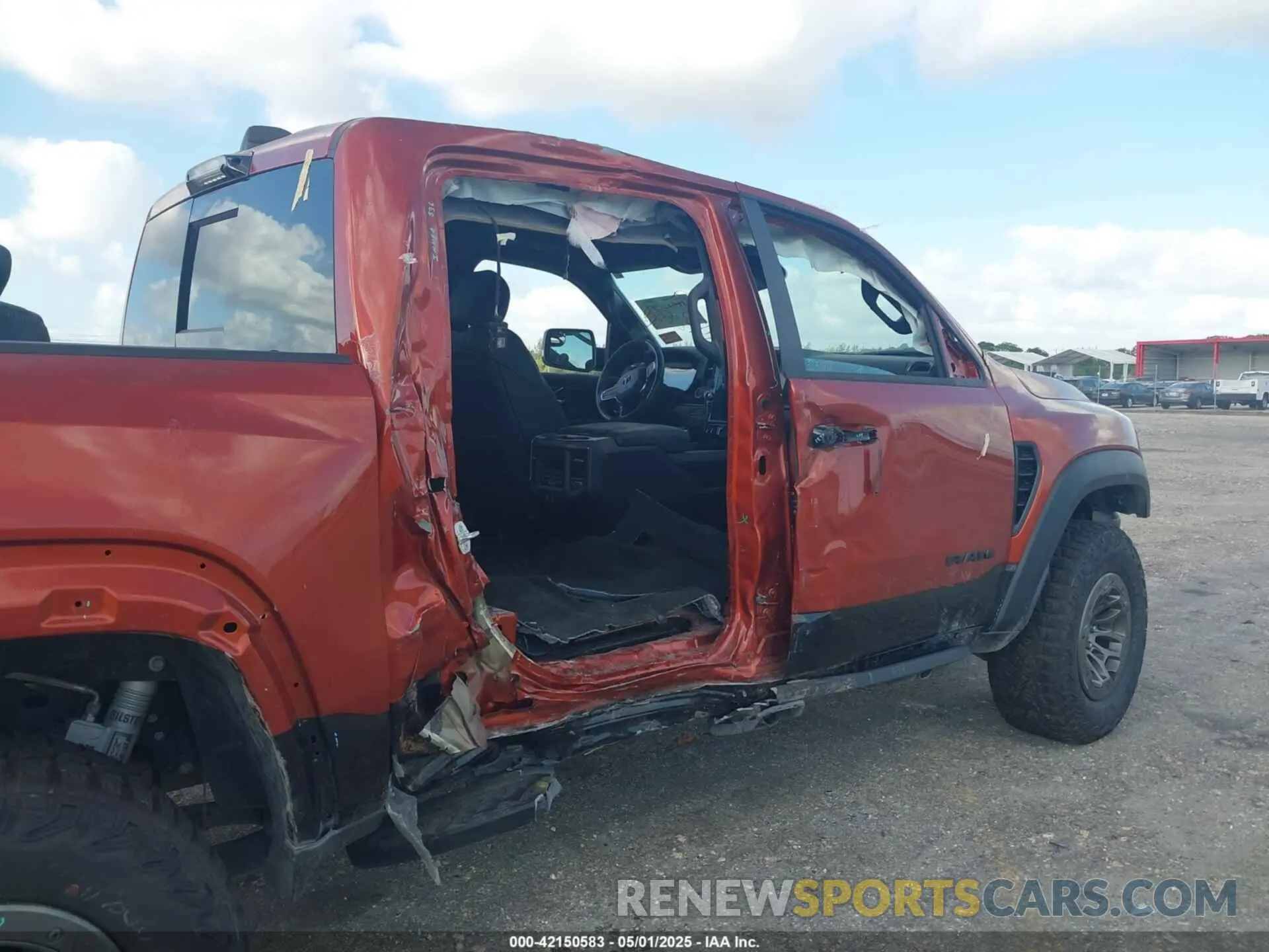 18 fotografías del automóvil dañado 1C6SRFU98RN223288 RAM 1500 2024