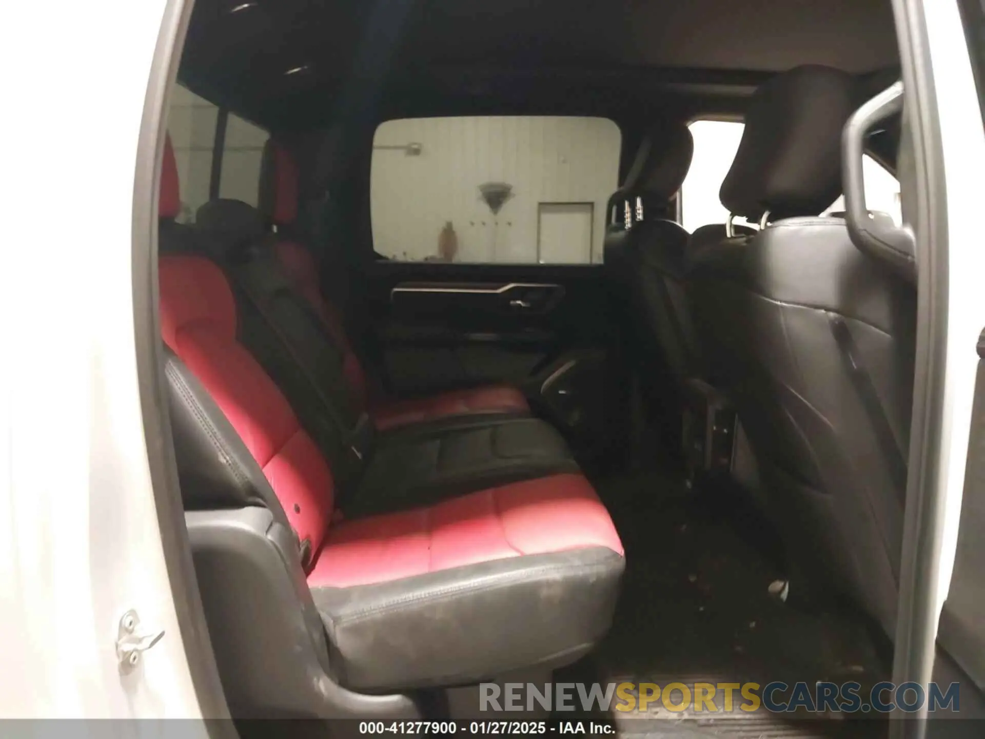 8 fotografías del automóvil dañado 1C6SRFU9XRN192514 RAM 1500 2024