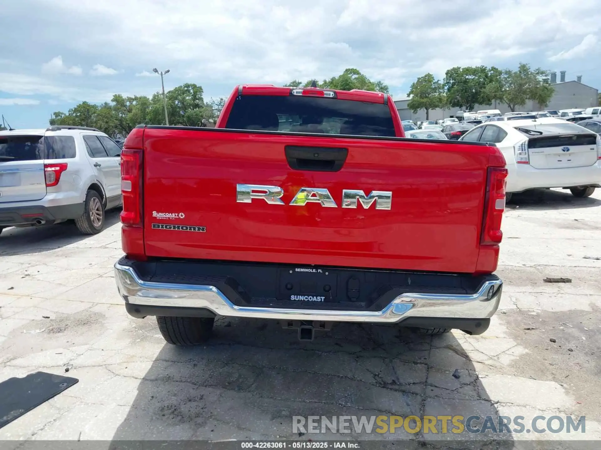 17 fotografías del automóvil dañado 1C6RREBG4SN501541 RAM 1500 2025