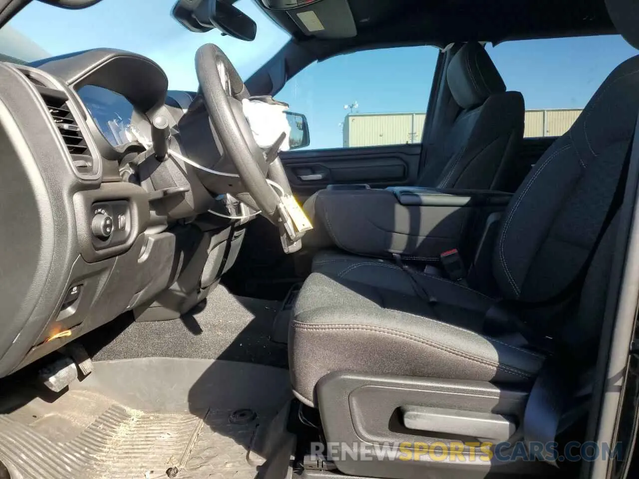 7 fotografías del automóvil dañado 1C6RREGG2SN597825 RAM 1500 2025